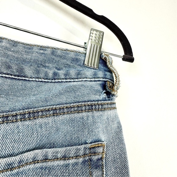 Bullhead Denim Jean Shorts Sz 26 Womens High Rise Shorts Medium Wash Denim Blue - Picture 4 of 10